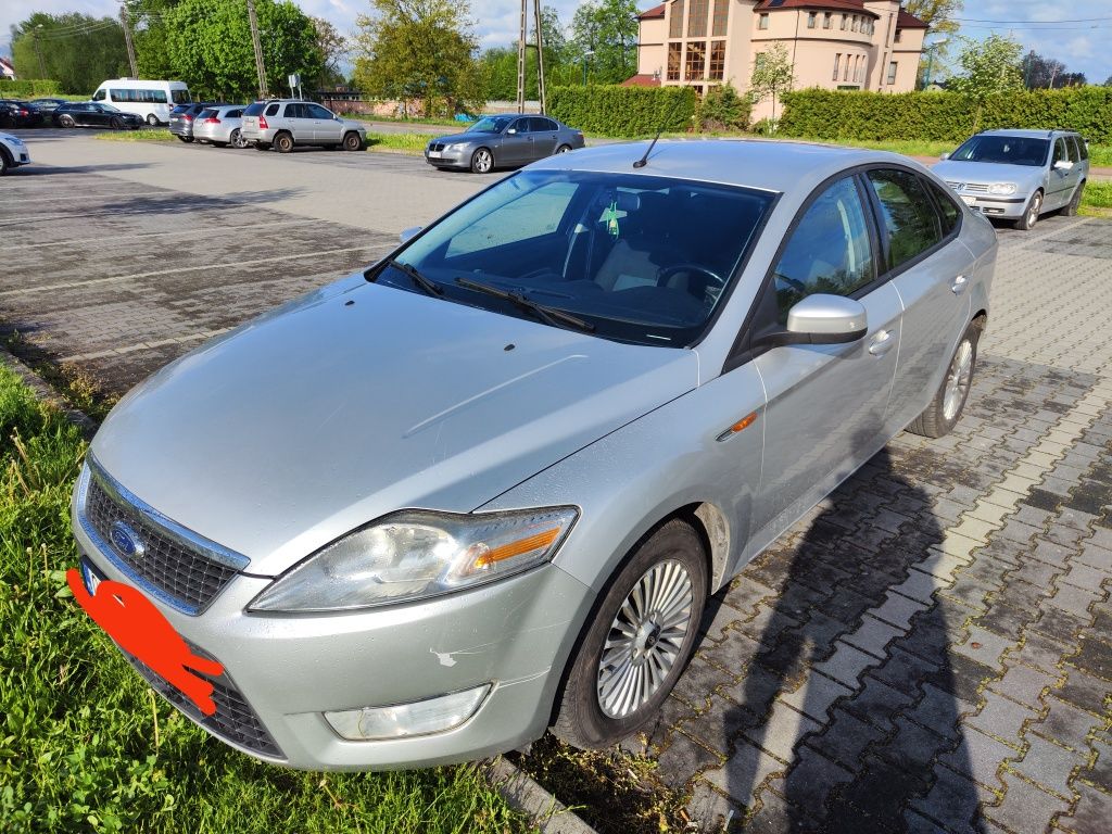 Ford Mondeo 2010 w bardzo dobrym stanie + dodatkowy komplet alufelg