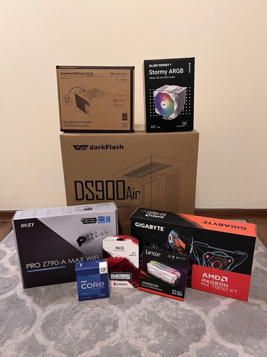 Komputer gamingowy I7 13700KF RX 7800 XT 32GB DDR5 1TB biały nowy!