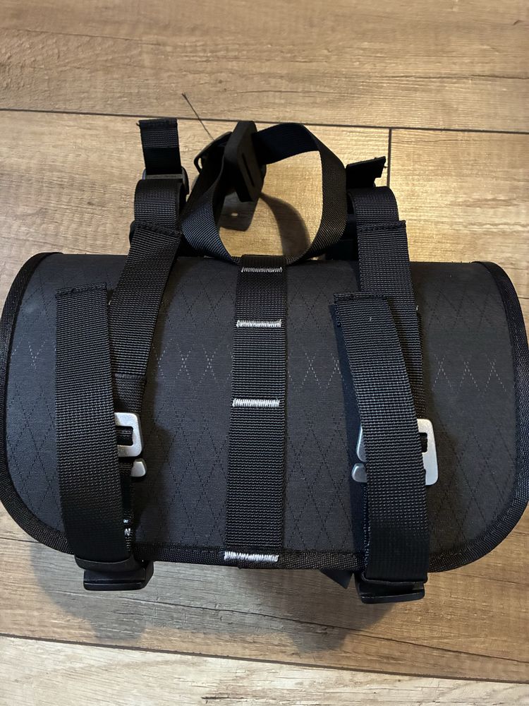 Torba na kierownicę Giant H2PRO L
