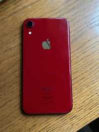 Czerwony iPhone XR