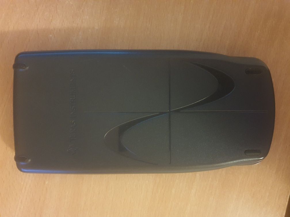 Calculadora TI-83