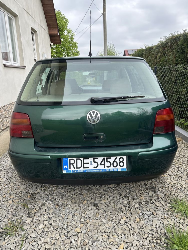 Volkswagen golf IV 1.6sr