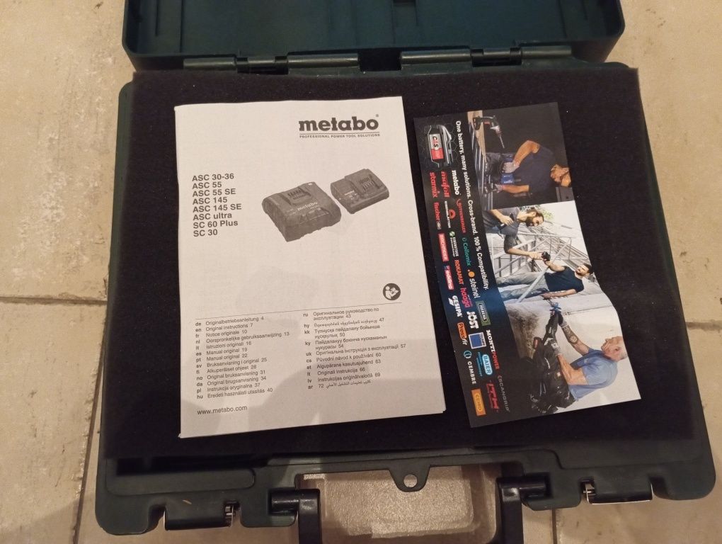 Wkrętarko - wiertarka Metabo BS 18 set