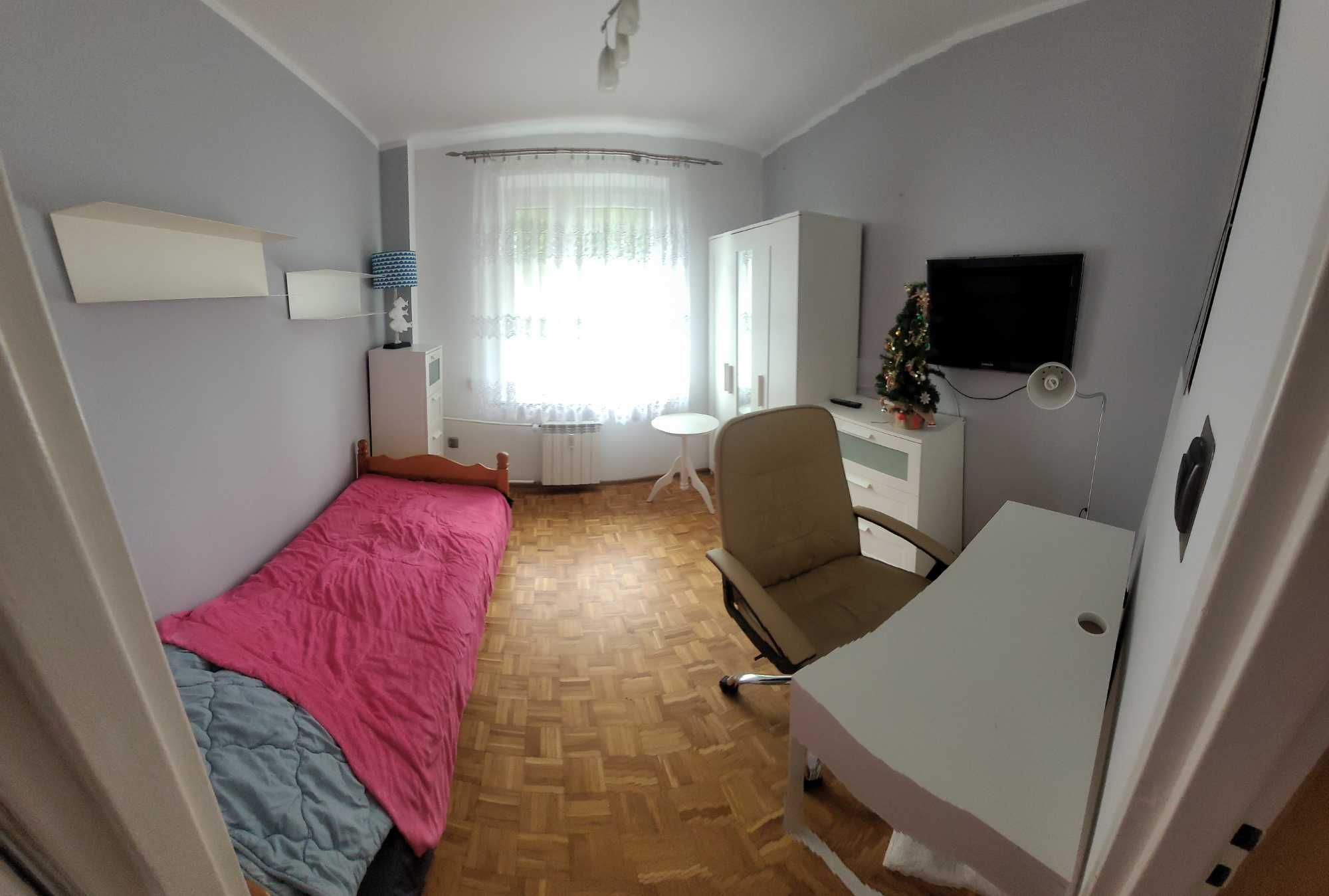 Mieszkanie 73 m w centrum Ciechanowa w pelni wyposazone po remoncie.