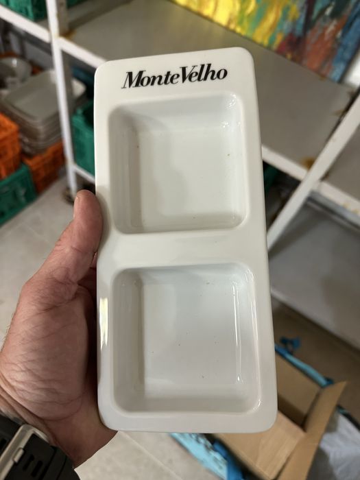 Vendo  18 azeitoneiros  monte velho NOVOS na caixa