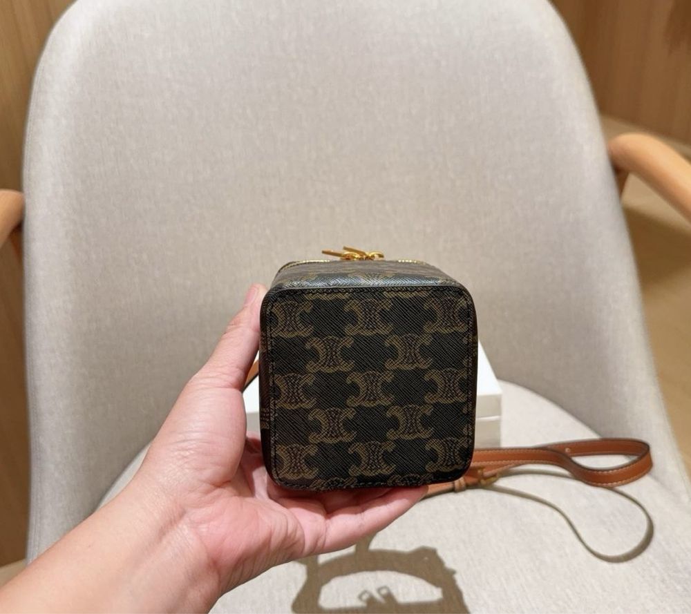 Сумка Celine exchange chantaco ck raf rick company jacquemus жіноча