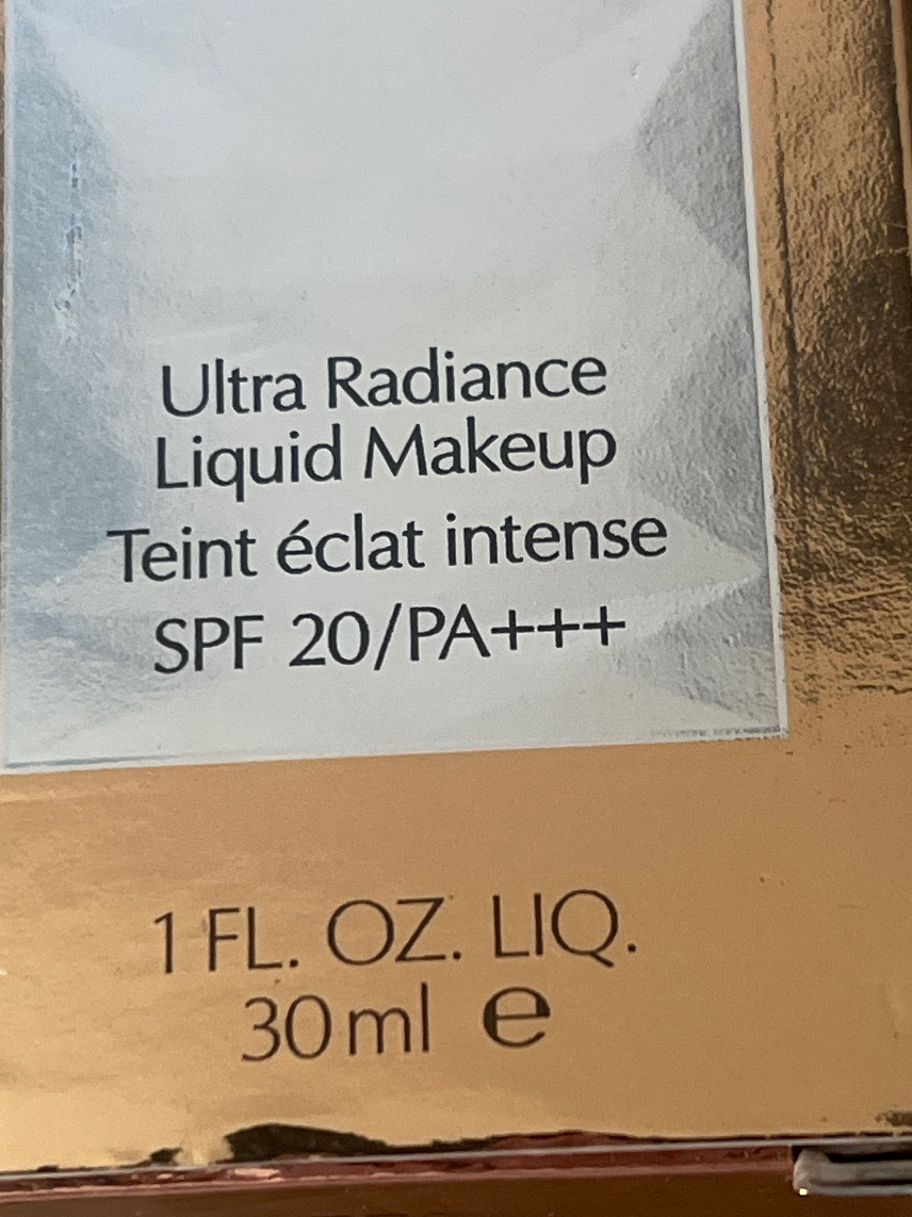 Estee Lauder Re-Nutriv Liquid Makeup 1C0 30ml