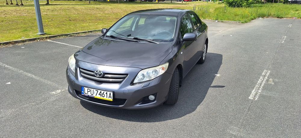 Toyota Corolla 1.6 124KM 2007 r ( tylko 150 tys km przebiegu)