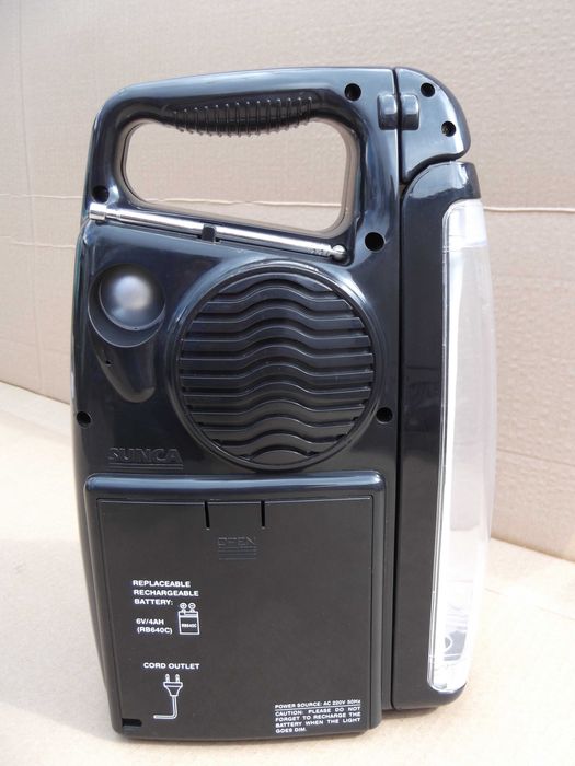 Фонарь с радио, радио-фонарь радиоприемник Sunca