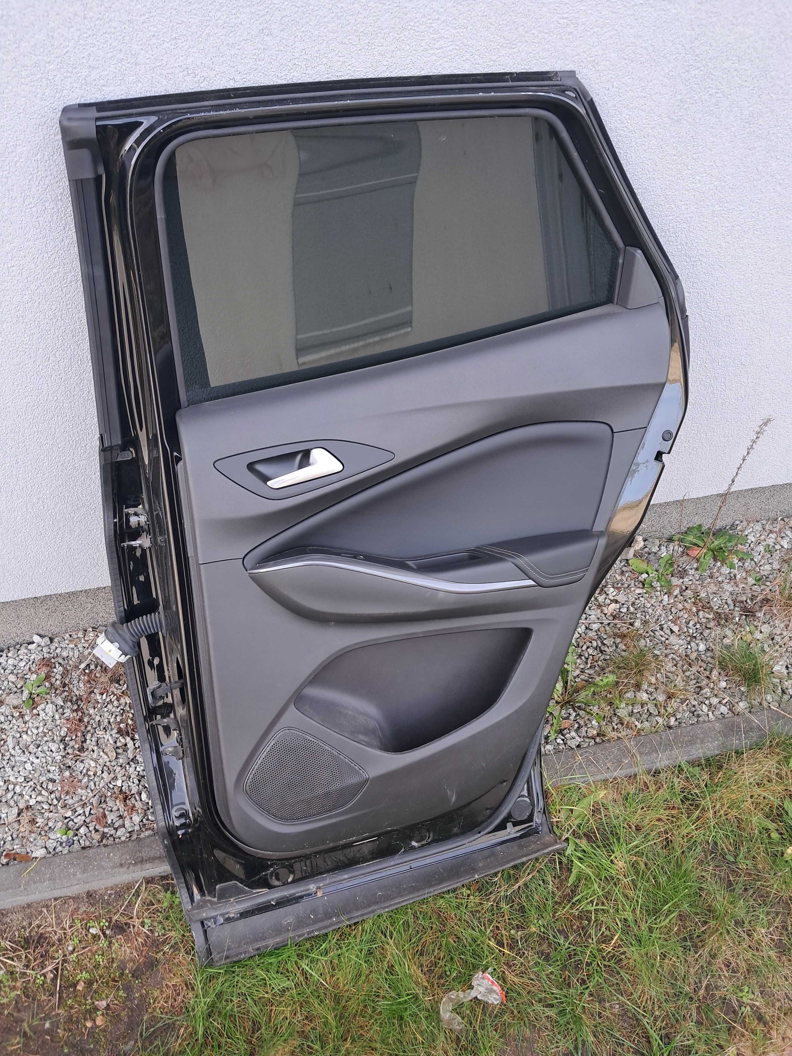 Drzwi prawy tył Opel Grandland X