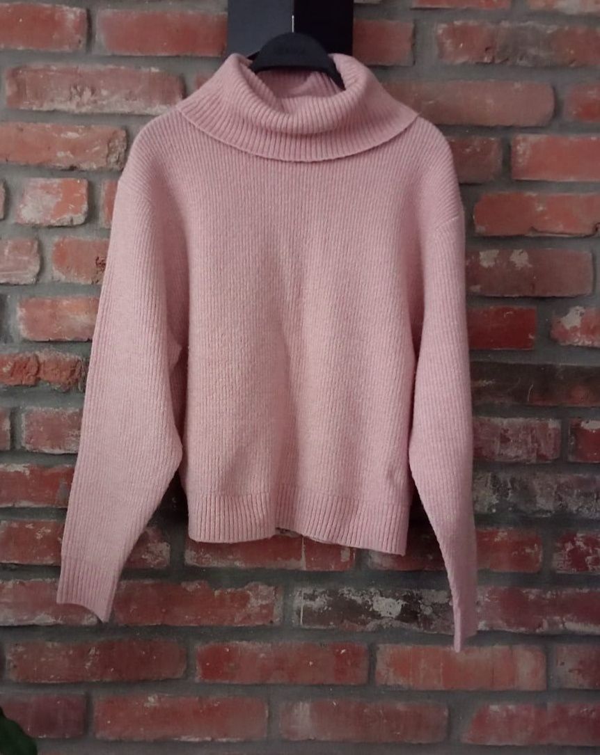 różowy sweter z golfem Miss Selfridge 36/S