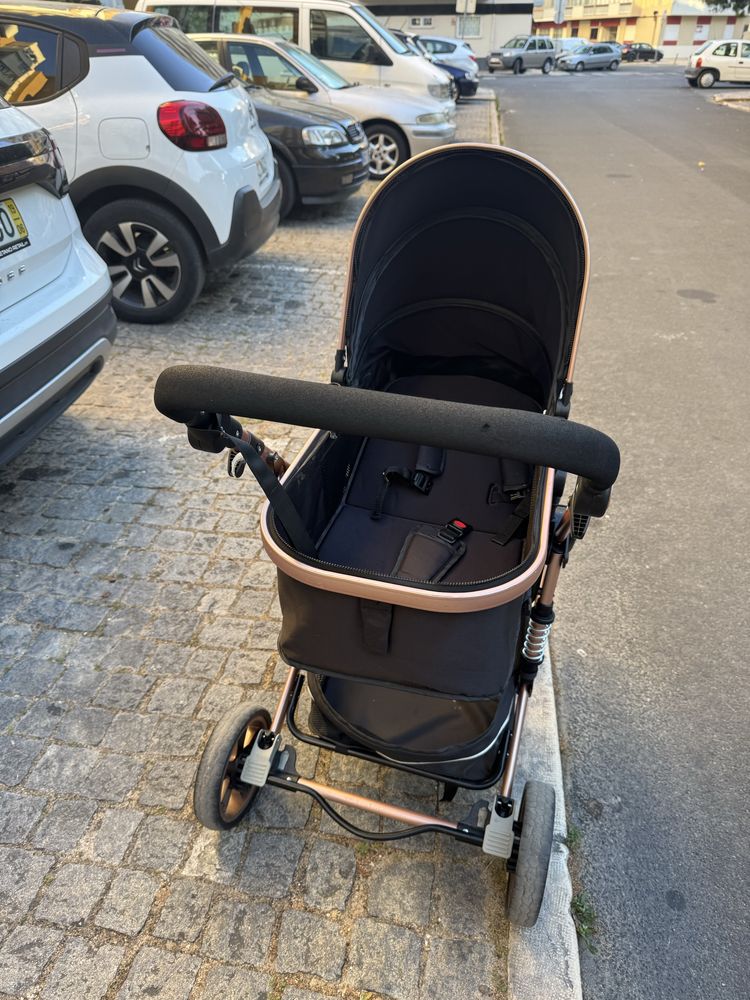 Carinho de bebe como Novo