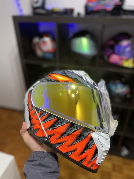 Capacete branco novo modular