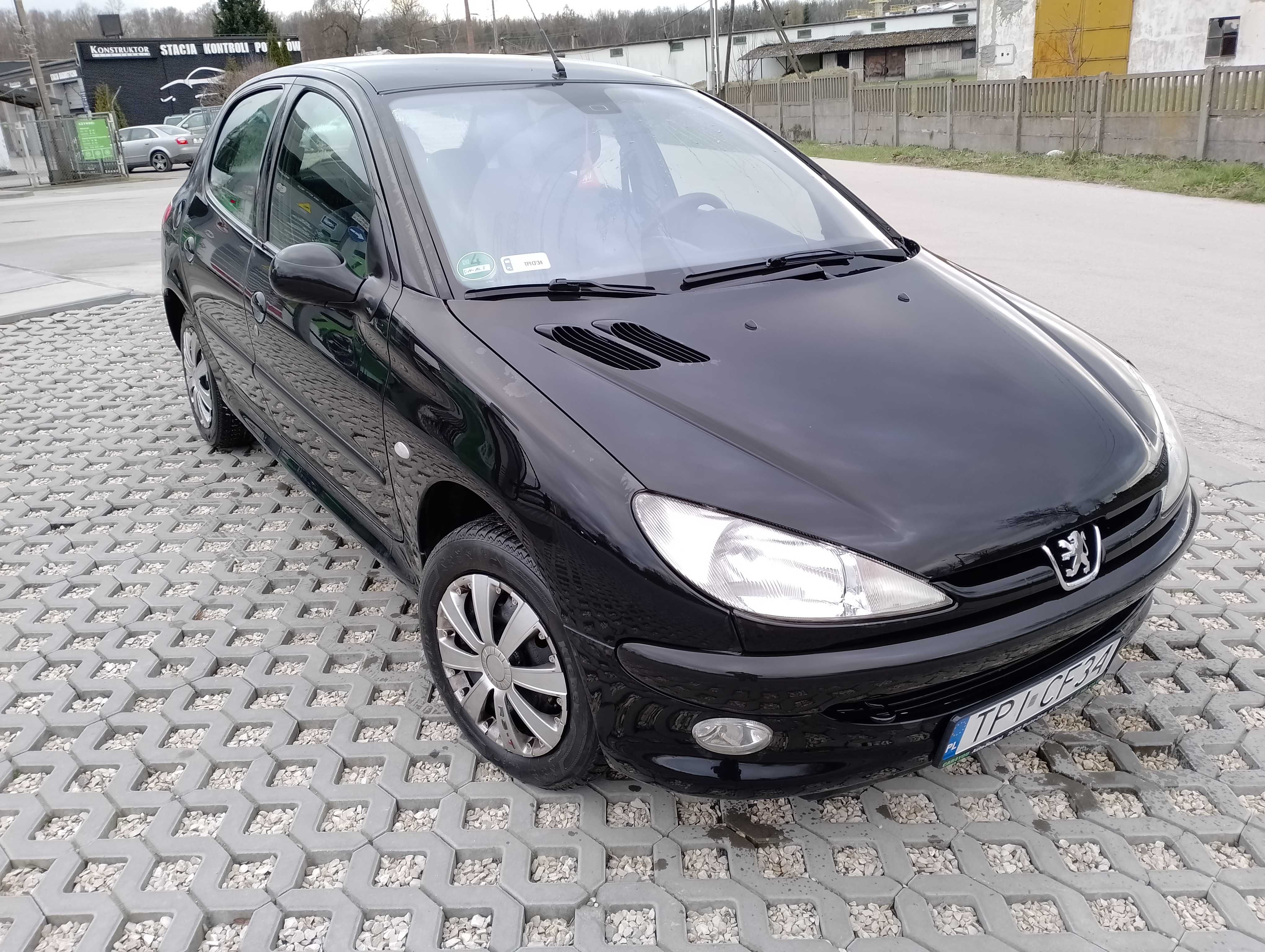 Peugeot 206.  1.4B