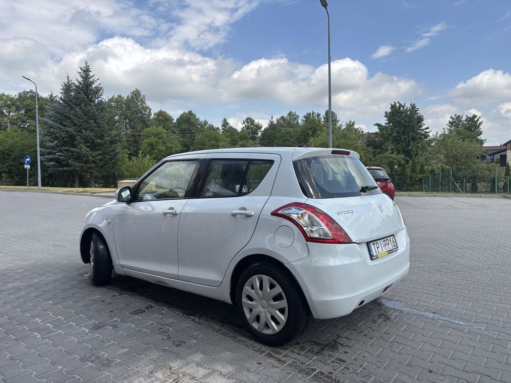 Suzuki Swift 1.3B 2012 LPG