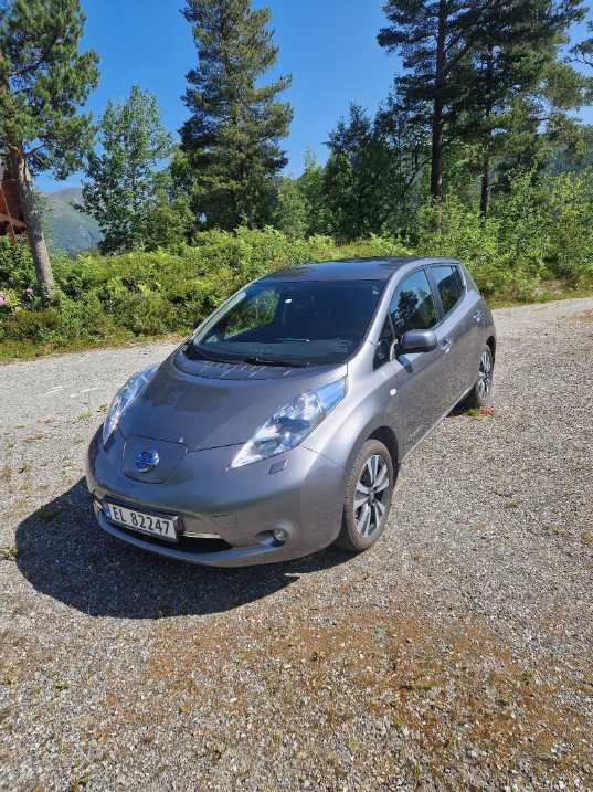 Nissan Leaf 2016 год