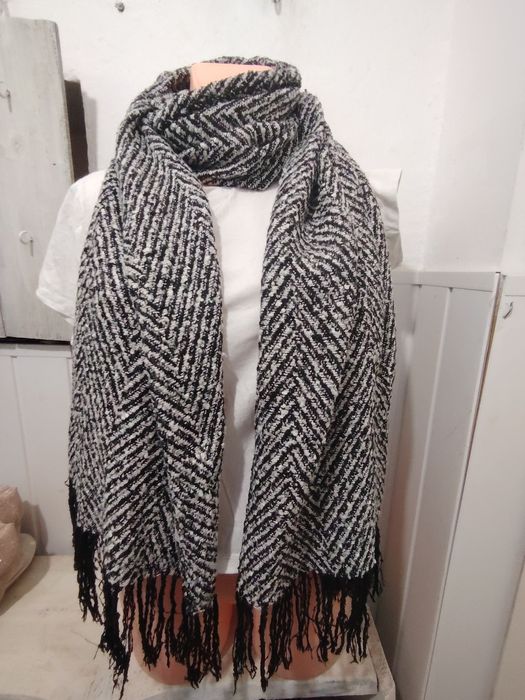 Ciepły szalik uniwersalny