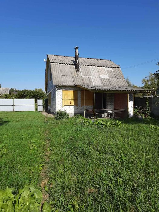 Дача у межах міста з усіма зручностями с\т "Чайка"