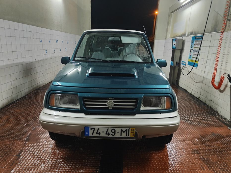 Suzuki Vitara descapotável