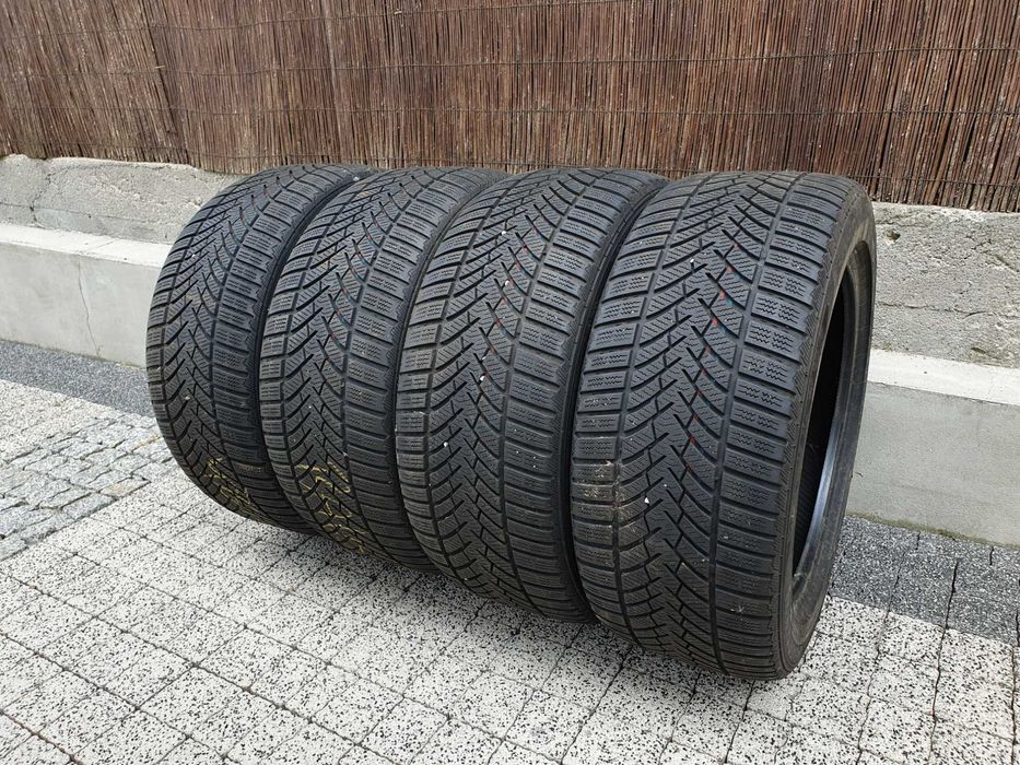 4x 245/45/17 99V XL Semperit Speed Grip-3  5,7mm 2018r.