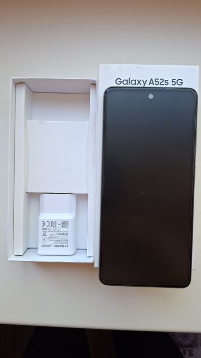 Продам samsung A52s, J6, J5