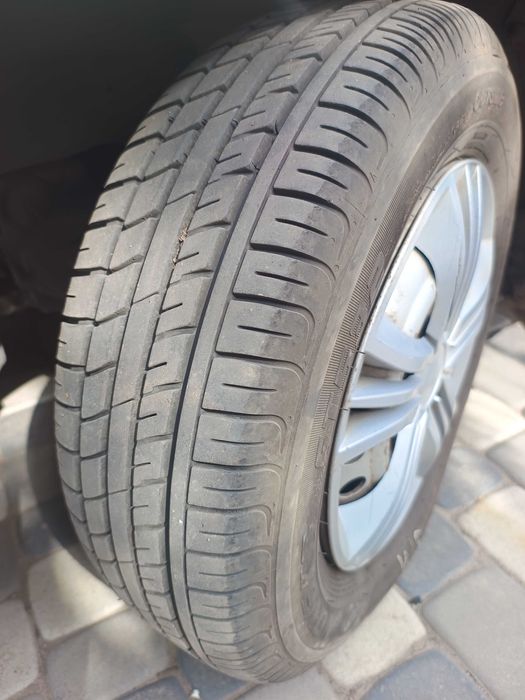 Автомобіль Daewoo sens