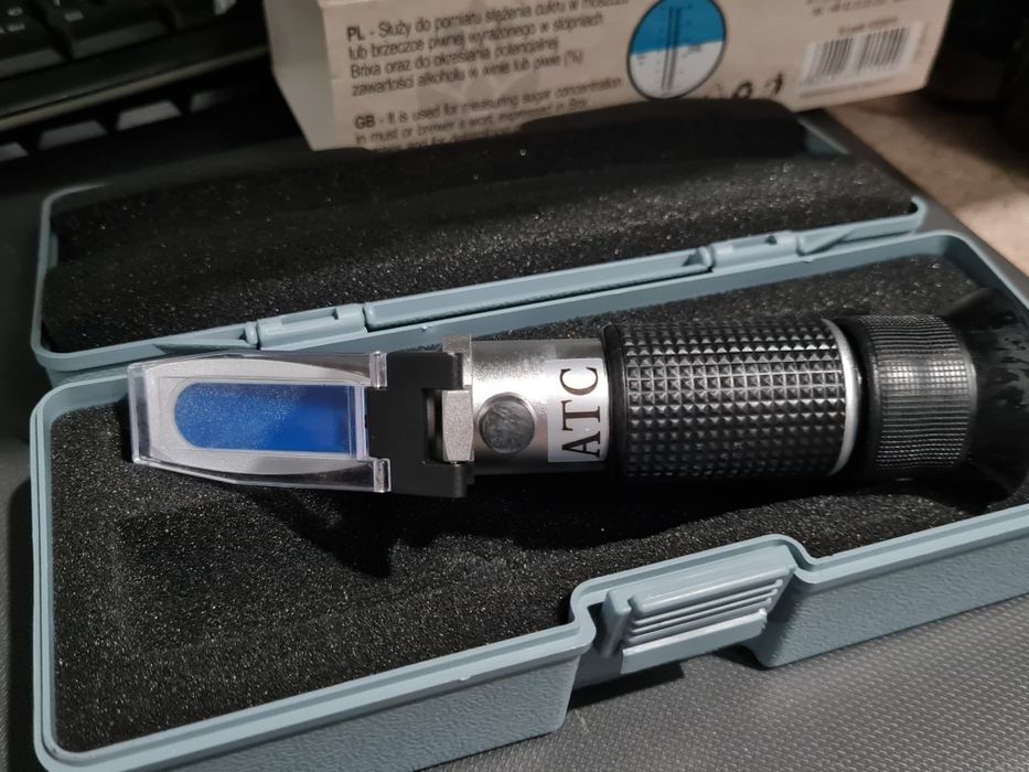 Рефрактометр: Ареометр электролита, антифриза и омывателя