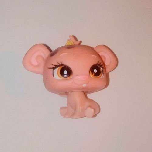 Figurka LPS Hasbro MYSZKA.