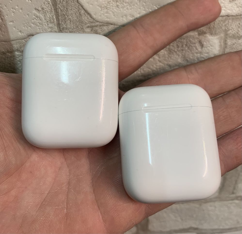 Кейс для наушников Apple AirPods 1/2 a1602 оригинал б/у