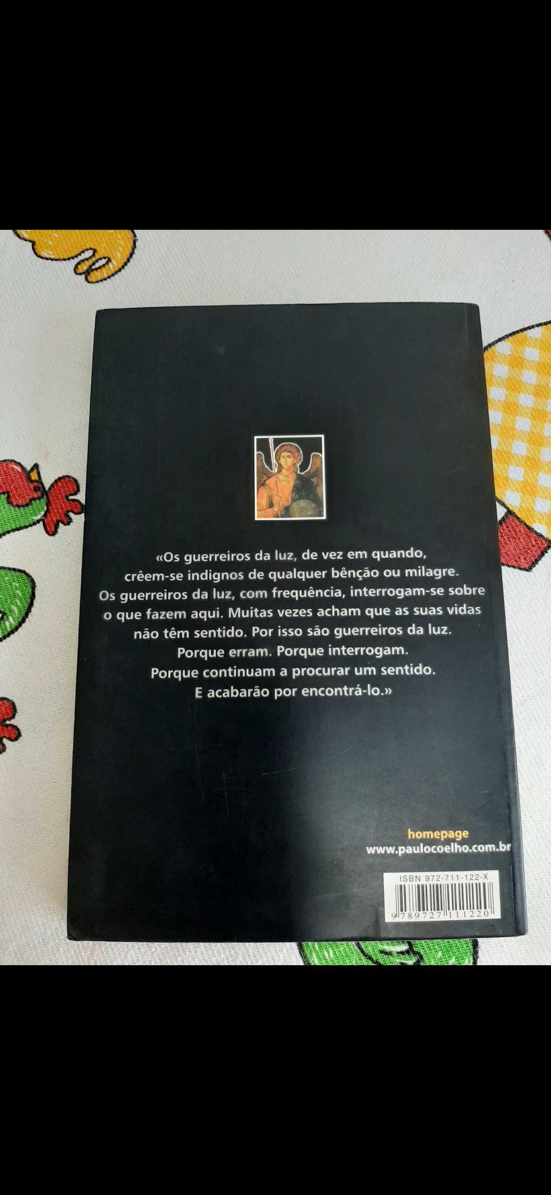 Livro Manual do Guerreiro da Luz Paulo Coelho