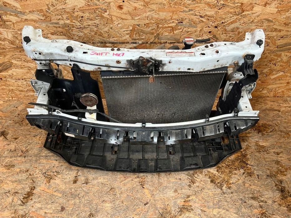 PAS PRZEDNI przód SUZUKI SWIFT MK7 VII LIFT Wentylator Belka BENZYNA