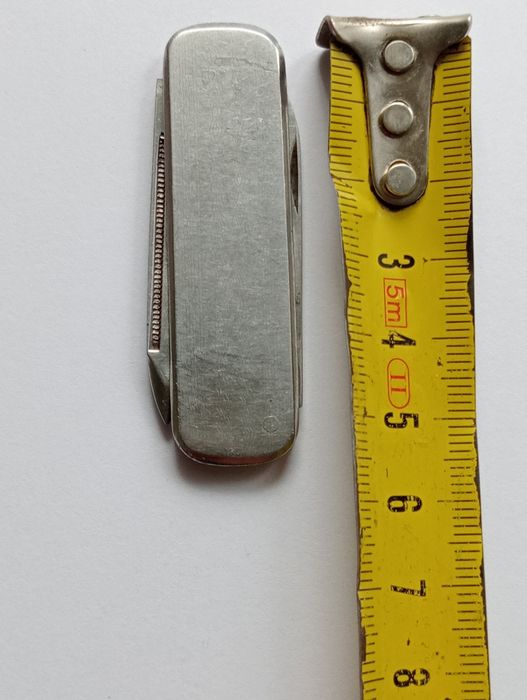 Нож перочинный . Швейцария.