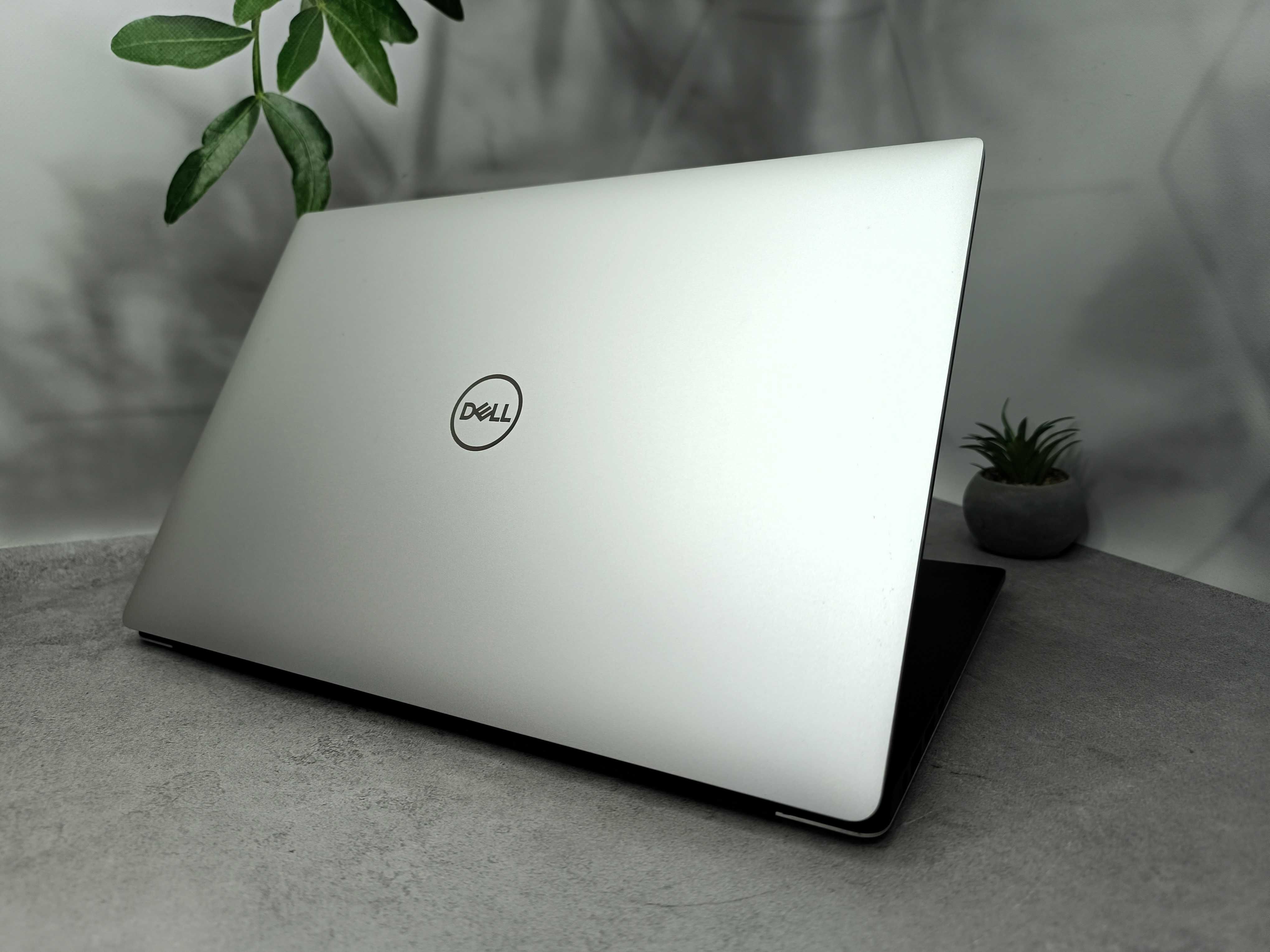 Quadro T2000 4 GB/32/SSD 1TB/Dell Precision 5540/i9-9880H/8 ядер/IPS