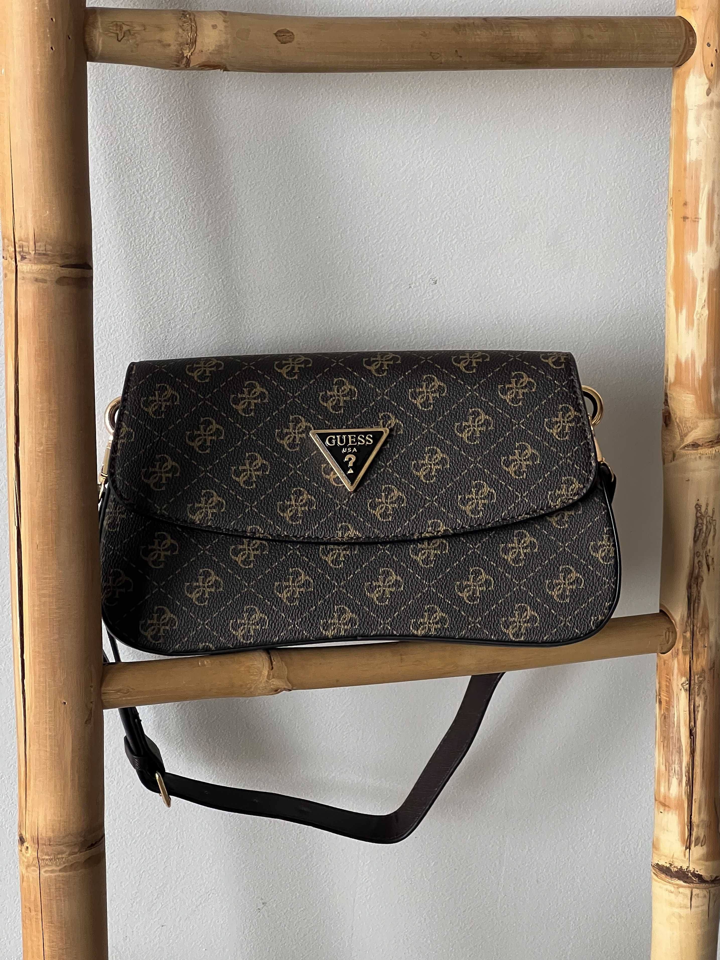 Женская сумка Guess Noelle на плечо багет Гесс