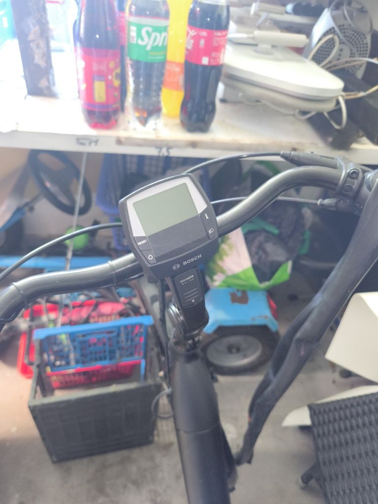 Rower elektryczny Grenoble C8( najbogatszy model)