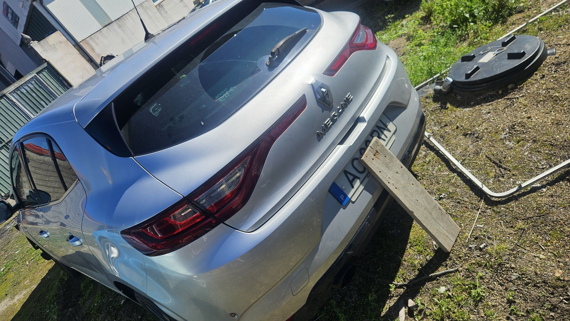 Renault megane  Bose  1.6 130 cv