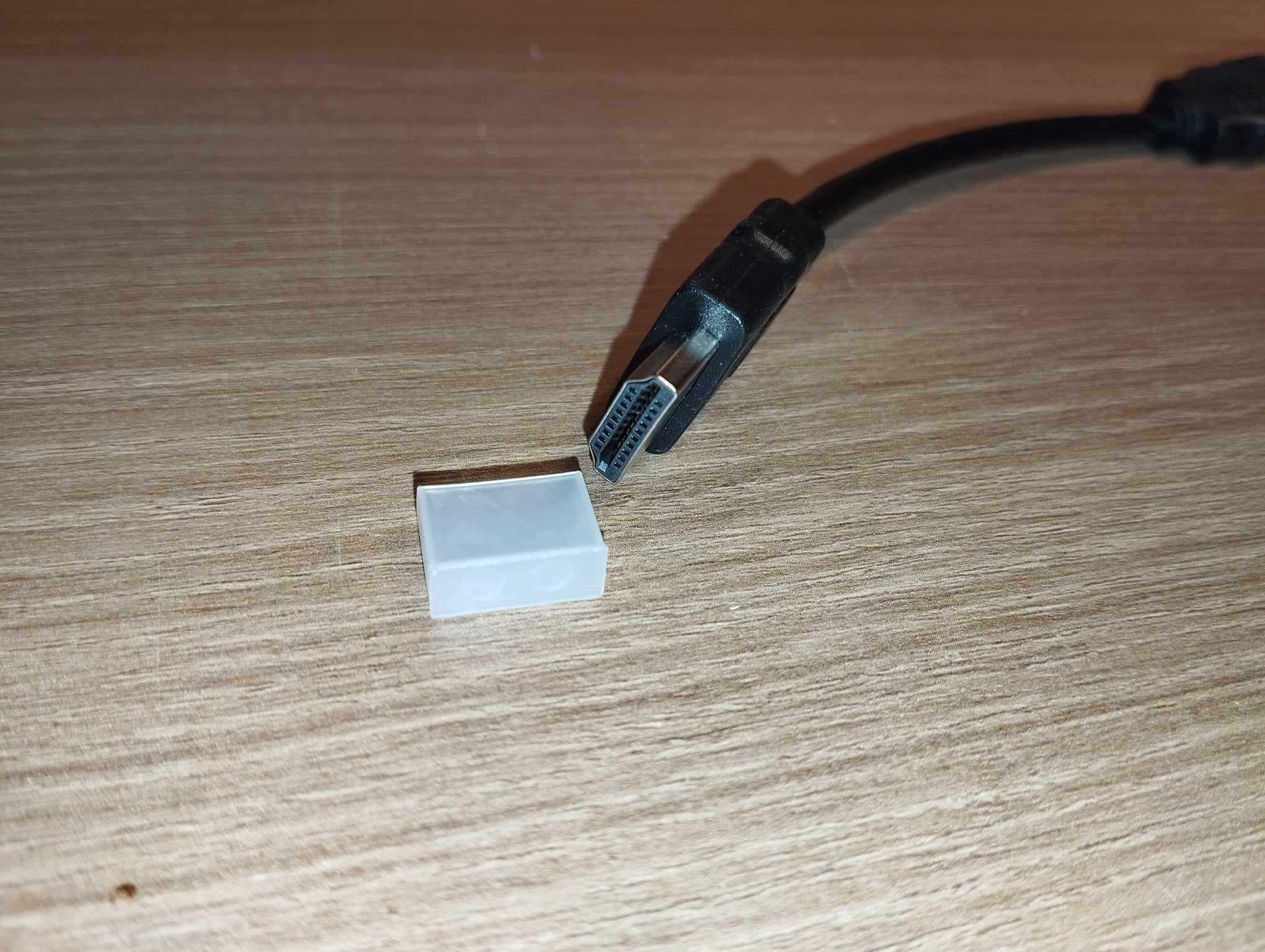 Kabel - HDMI / HDMI