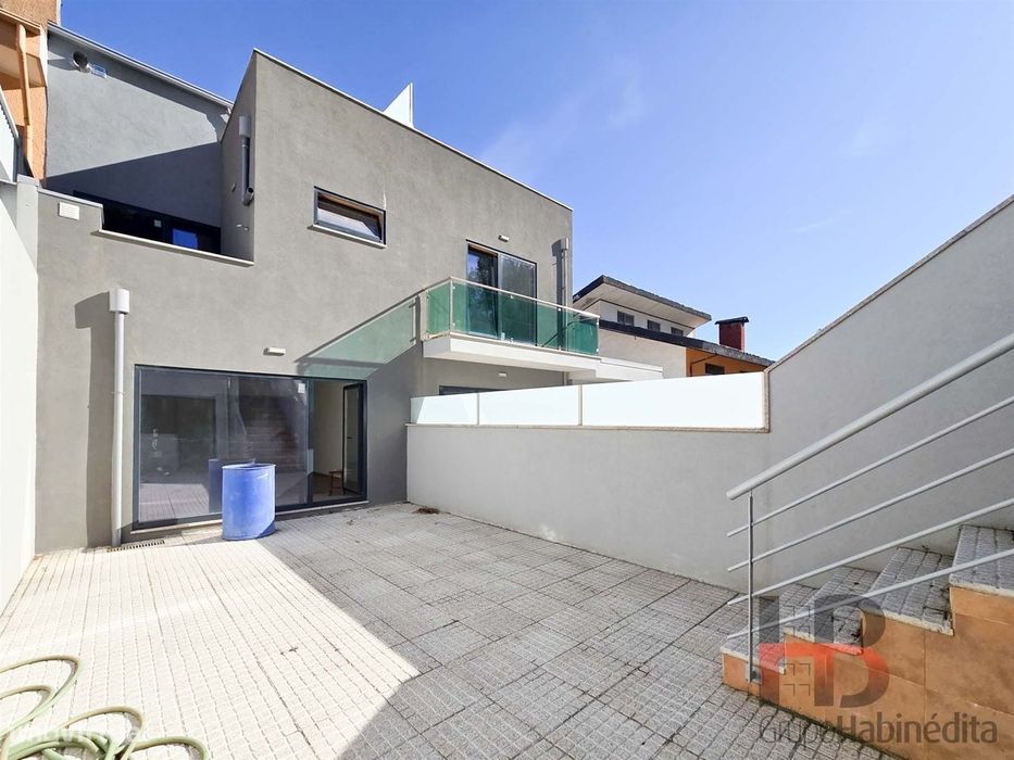 Moradia Geminada T3 Venda em Mafamude e Vilar do Paraíso,Vila Nova de