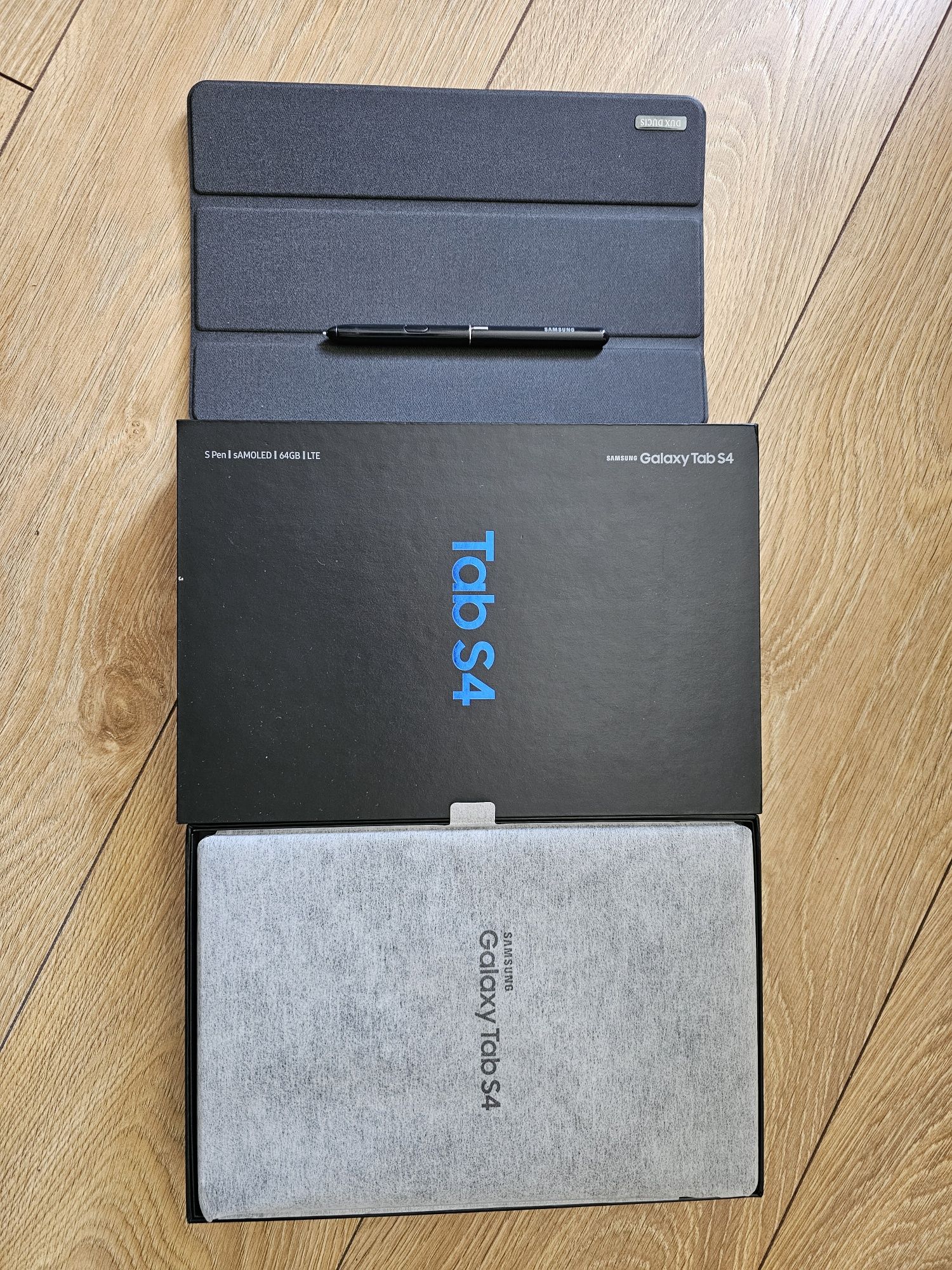 Jak nowy tablet Samsung Galaxy Tab S4, gniazdo kart sim