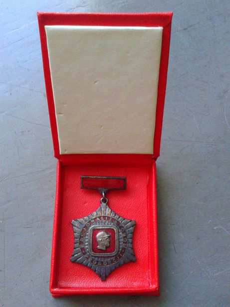 medal PRL racjonalizatorom produkcji z etui tania wysylka