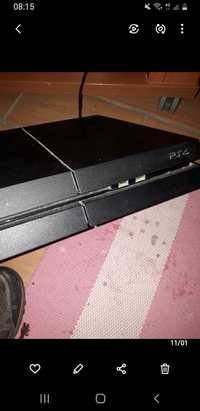 PS4  com 4 video jogos