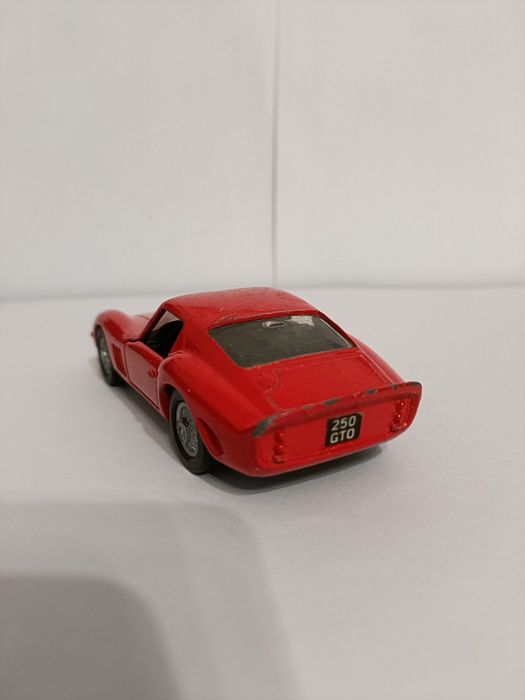 Resorak Miasto Shell Ferrari