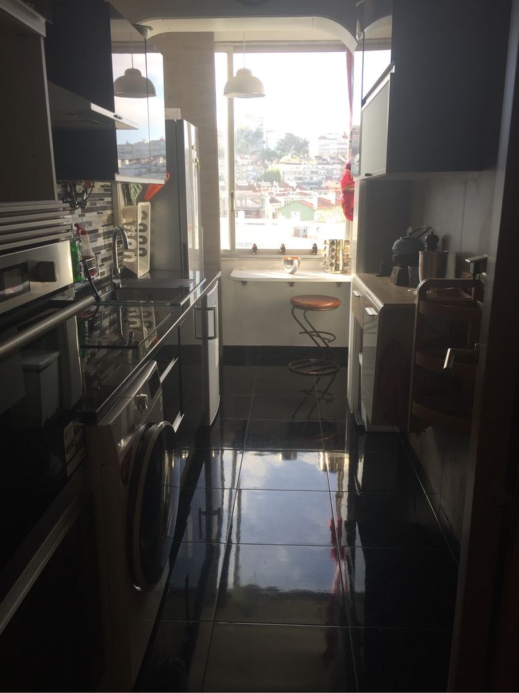 Quarto de Solteiro Espaçoso