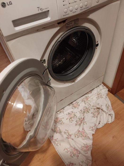 Máquina de lavar roupa LG 7Kgs WD-10490TP para venda de peças