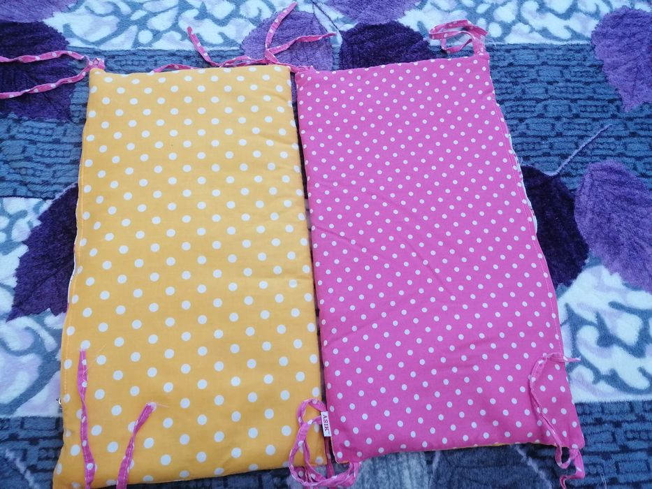 Бортики для дитячого ліжечка , постіль