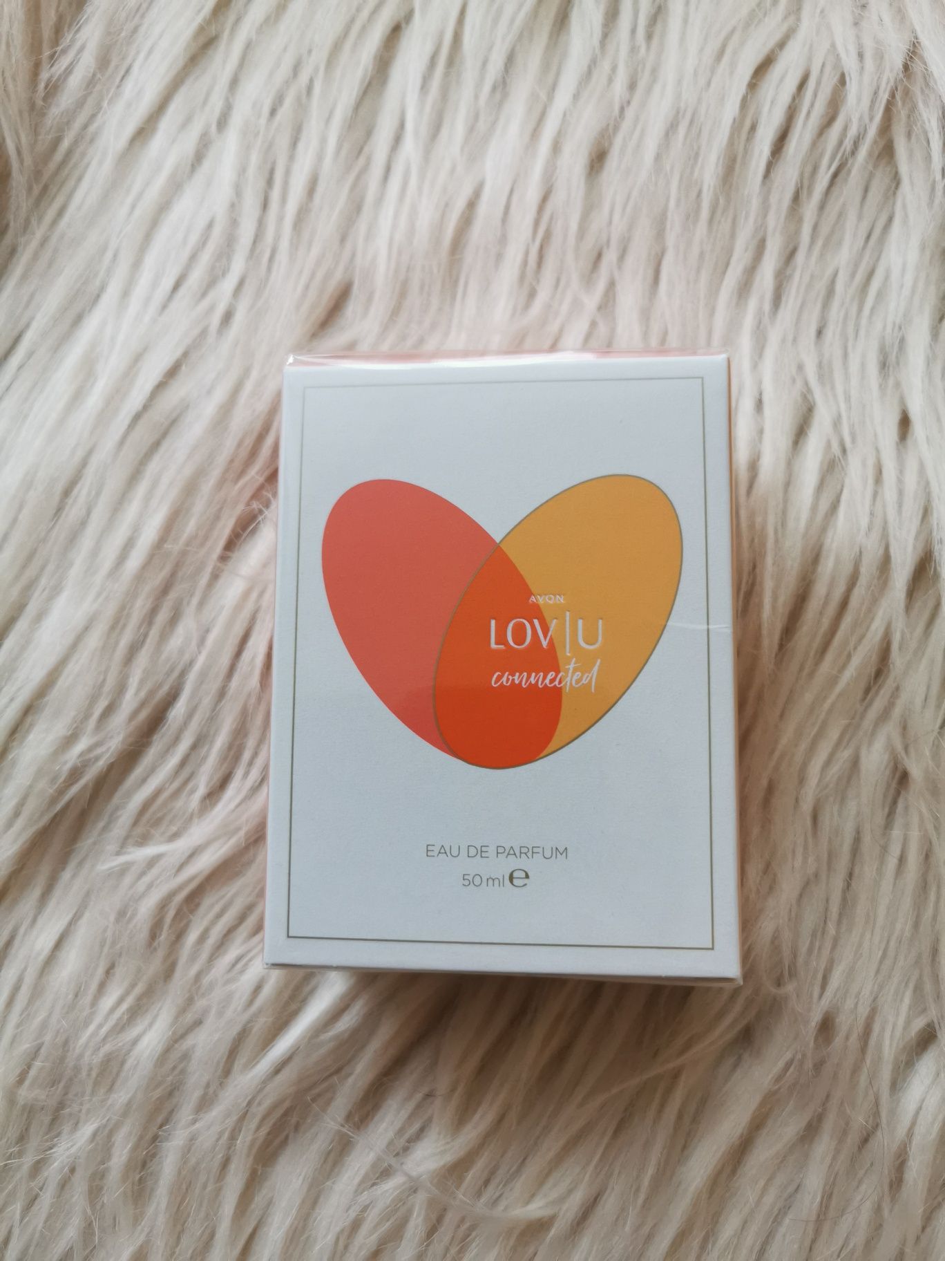 Lov U Connected by AVON