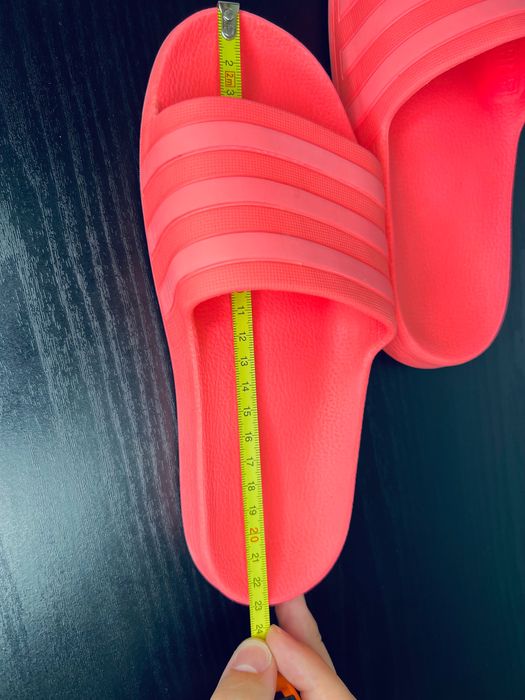 Шльопанці Adidas ADILETTE AQUA SLIDES 37р 22.5см