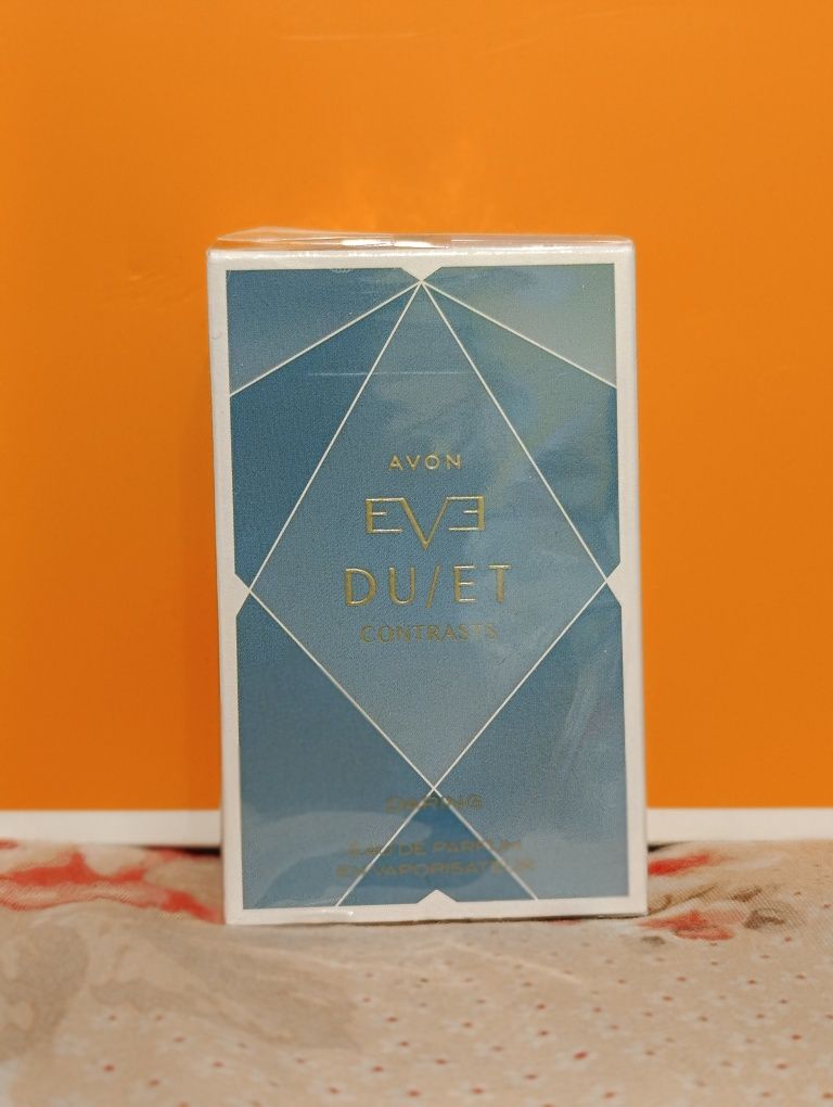 Woda perfumowana AVON EVE DUET Contrasts Sparing. Unikat!