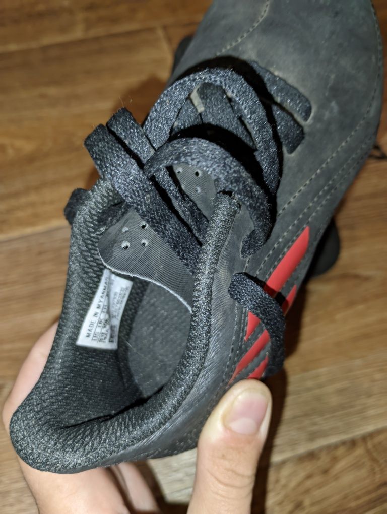 Дитячі футбольні буци adidas 28 р 17 см