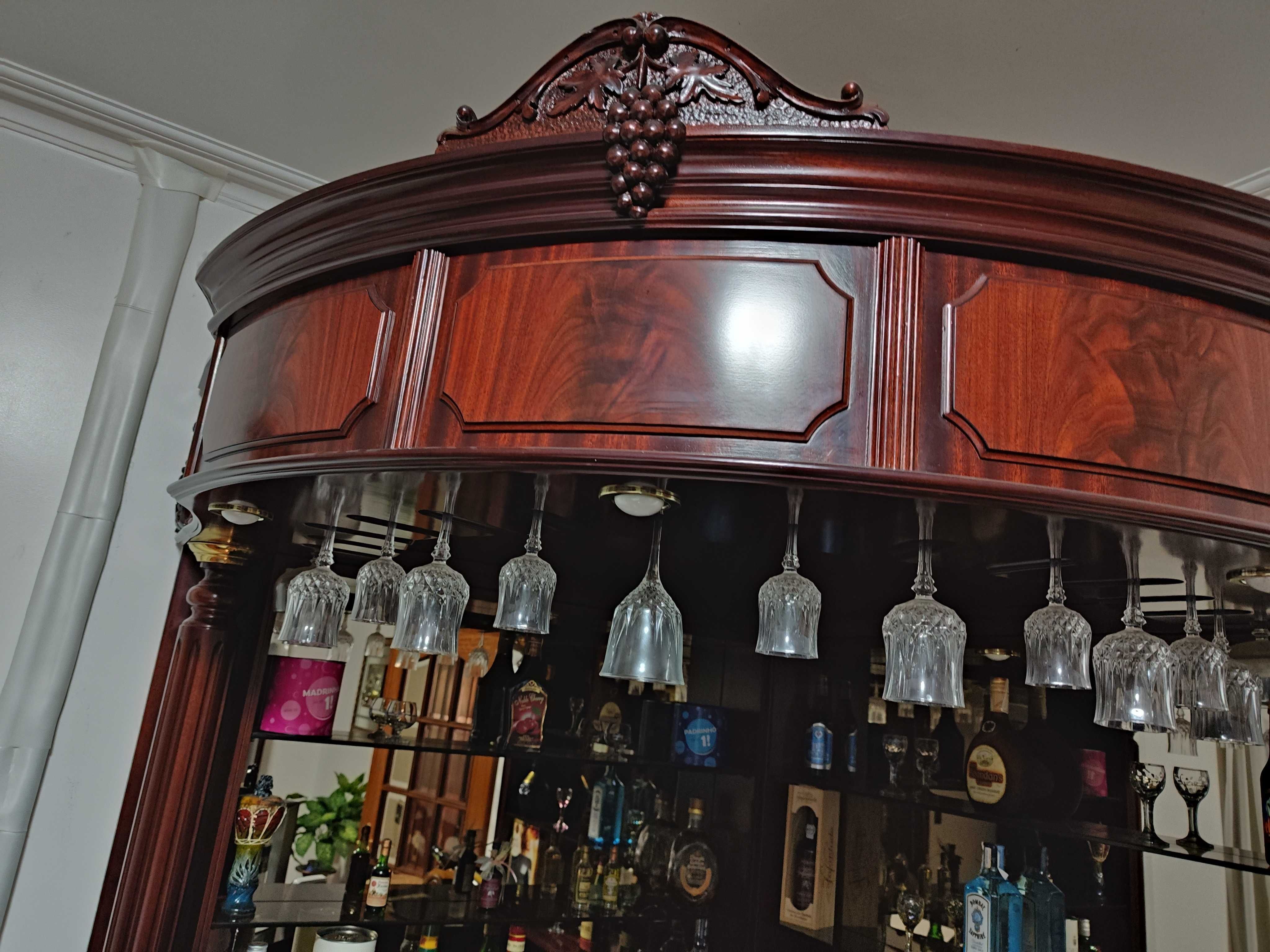Bar de sala  madeira